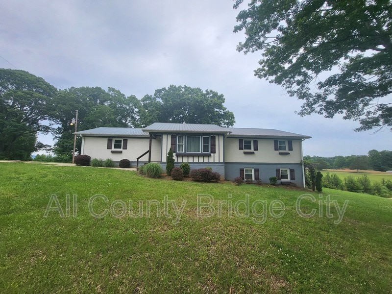 578 Gap Hill Rd, Six Mile, SC 29682 House Rental in Six Mile, SC