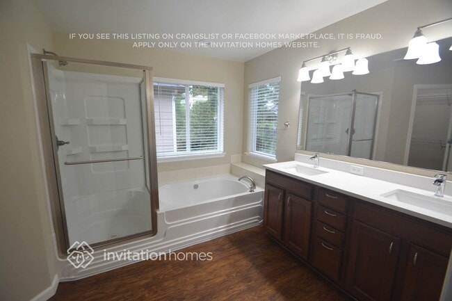 Foto del edificio - 2512 96th St SE