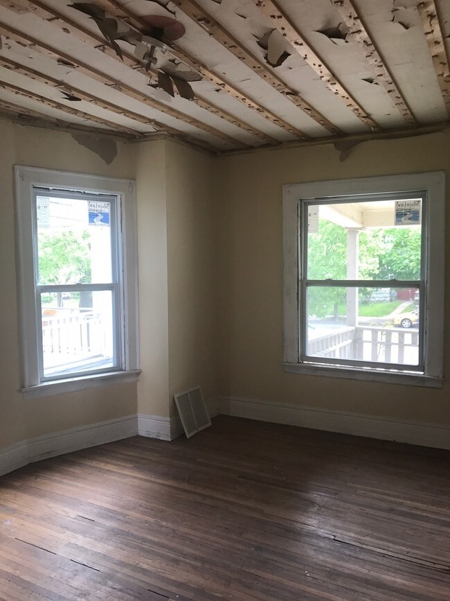 Building Photo - 1030 Elmwood Ave