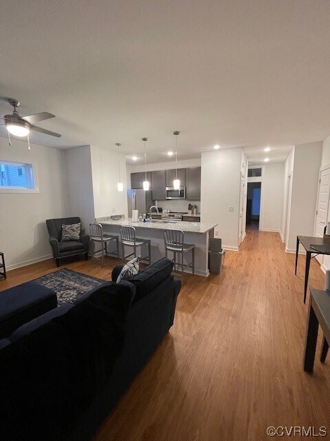 Foto del edificio - 206 W 14th St