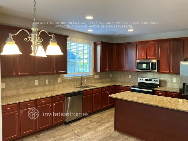 Foto del edificio - 716 Weathervane Dr