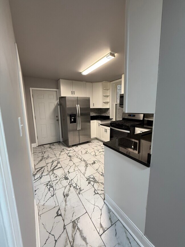 Foto del edificio - 4908 W Erie St