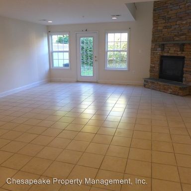 Building Photo - 9102 Marlove Oaks Ln