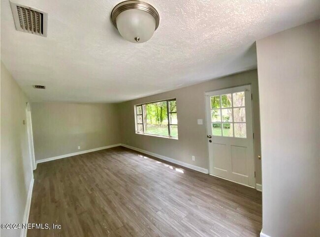 Foto del edificio - 86147 Callaway Dr