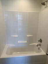 Building Photo - 5523 Kemper St