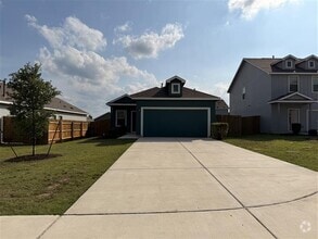 Building Photo - 109 Crier Cv