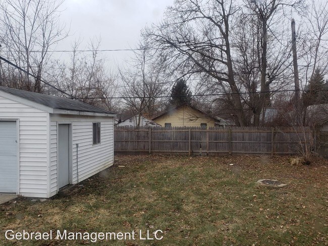 Building Photo - 3 br, 2 bath House - 1907 Joliet St.