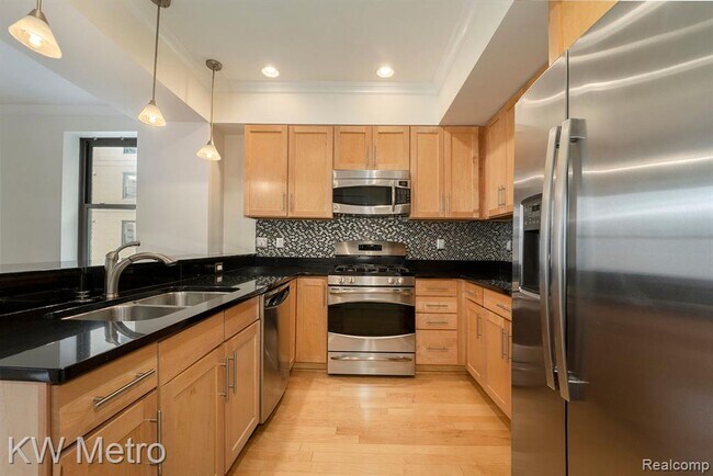 Foto del edificio - 1135 Shelby St