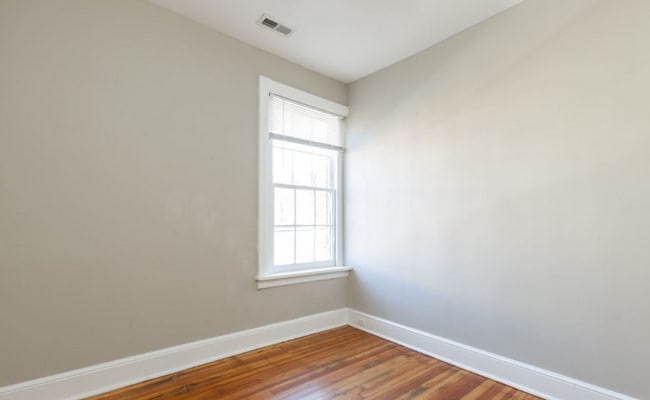 Photo - 939 West Grace Street Apartment