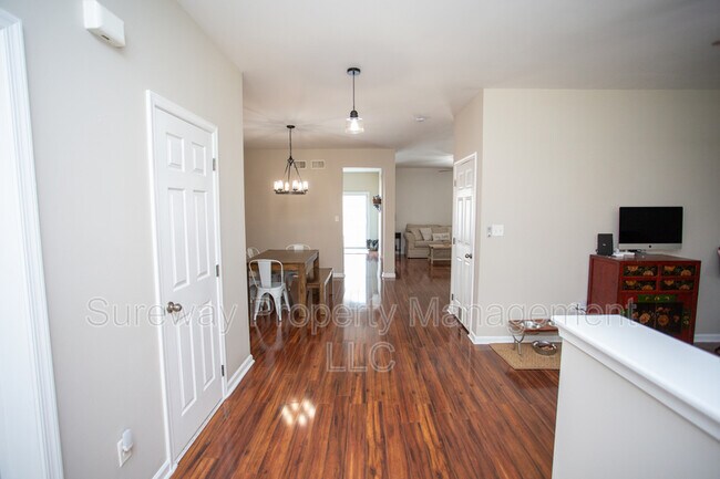 Foto del edificio - 103 Star Dr