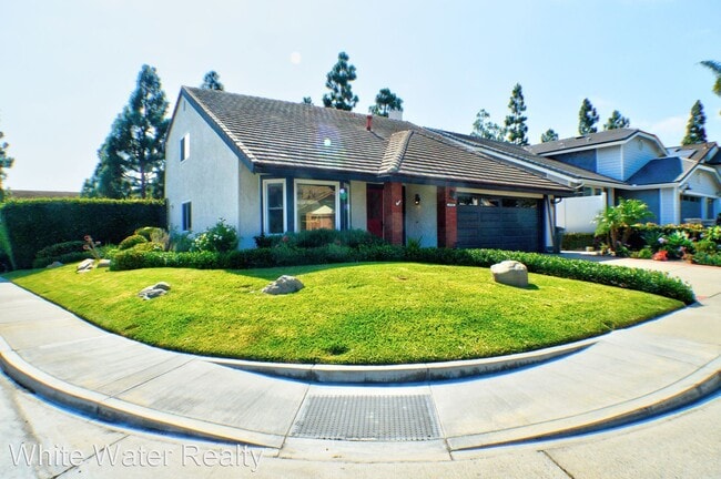 Building Photo - Studio, 2.5 bath House - 25592 Leeward Dr.