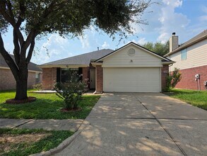 Building Photo - 16106 Darwood Ct
