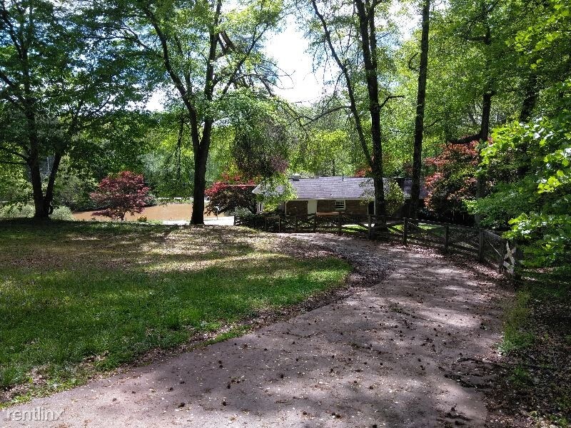 Foto del edificio - 7173 Union Hill Rd
