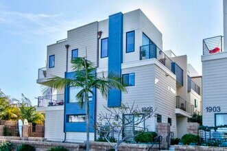 Building Photo - 1905 S Myers St