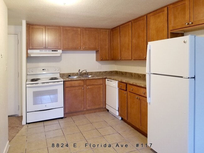 Photo - Great location off Leetsdale/Parker and Florida with lots of amenities such as AC, pool, hot tub,... Apartment