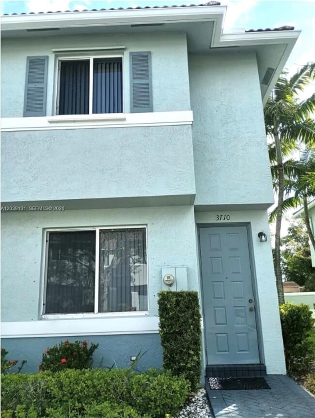 Building Photo - 3710 Oleander Terrace