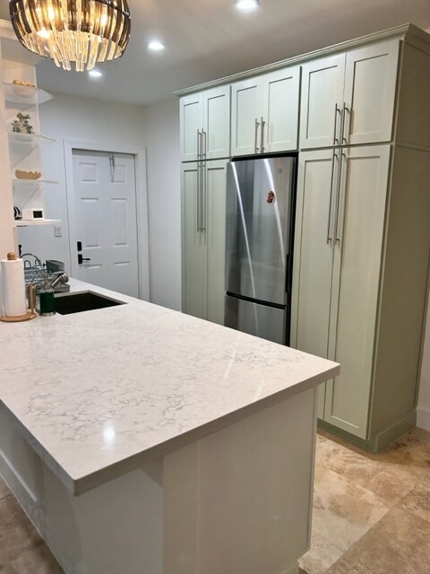 Building Photo - 2600 S Ocean Dr