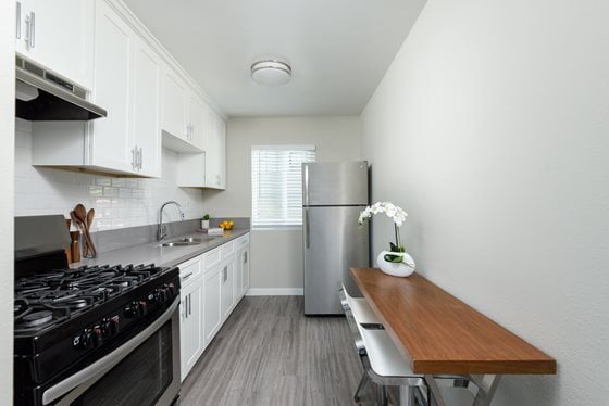 Building Photo - 4630 Grey Dr