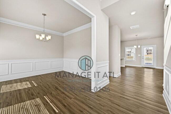 Building Photo - Charming 4-Bedroom Home in Tranquil Gaines...