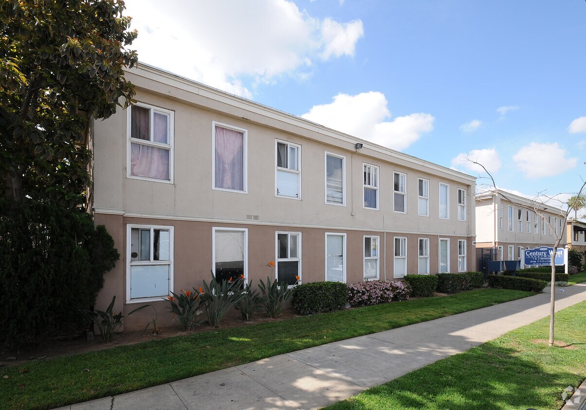 Building Photo - Century West Apartments