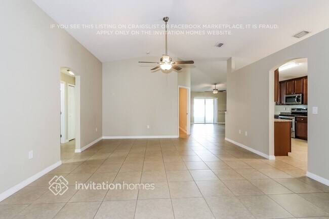 Foto del edificio - 1290 Corbett Ln