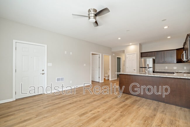 Photo - 7312 Tiger Wy Apartment