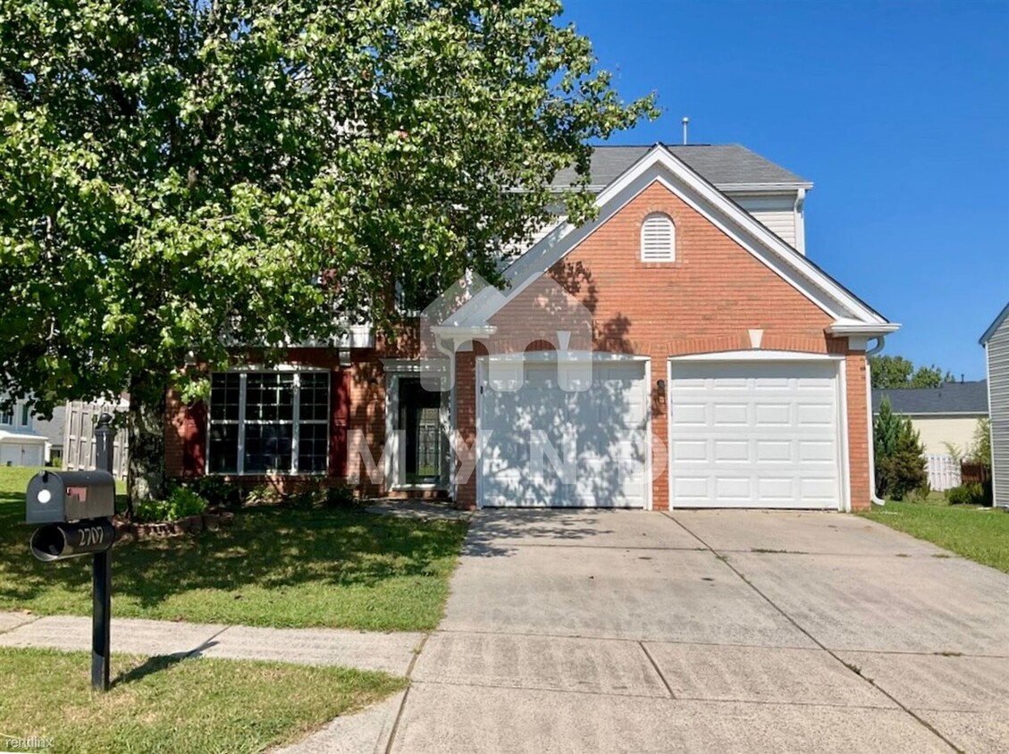 Primary Photo - 4 br, 2.5 bath House - 2707 Greylock Ct