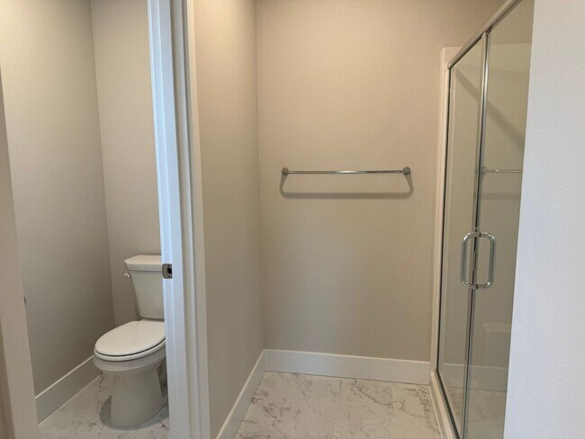 Foto del edificio - Beautiful Three Bedroom New Construction Home For Rent