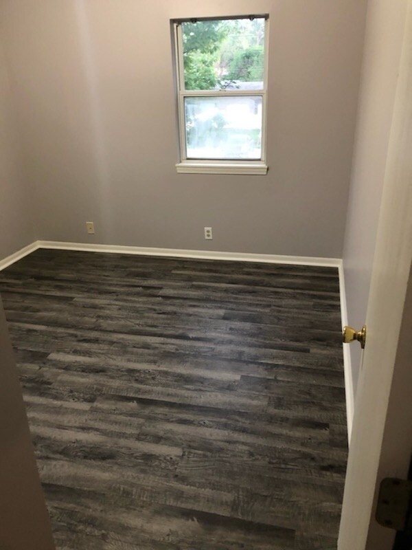 Foto del edificio - 4460 Redman Ave
