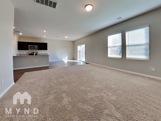 Building Photo - 10096 Pappas Dr