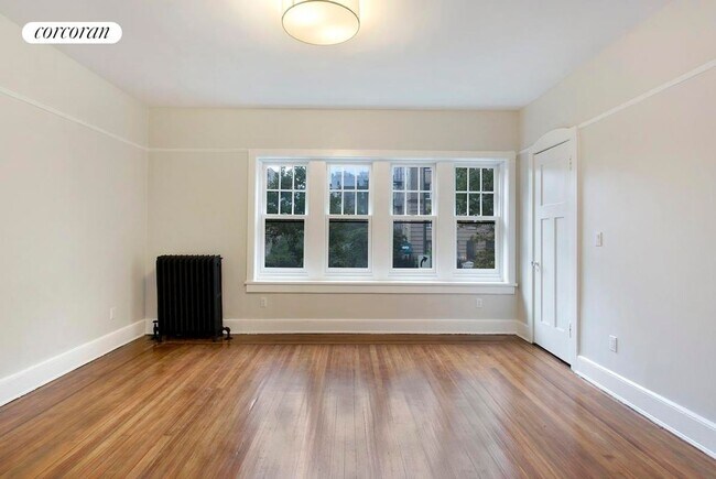 Foto del edificio - 634 3rd St