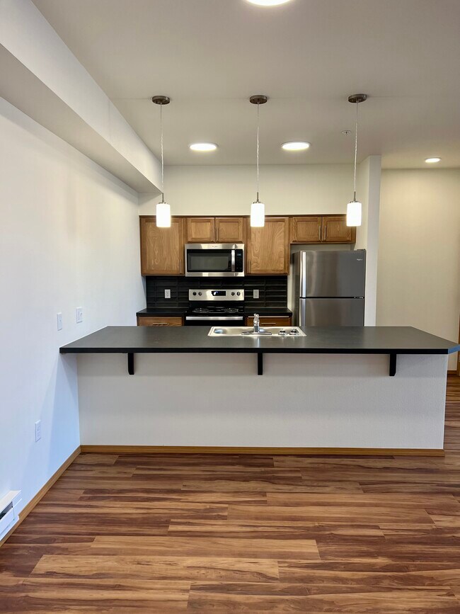 Kitchen 3x2 Detached - Bluegrass Farms Apartments