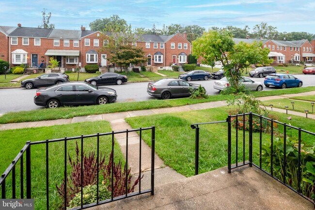 Foto del edificio - 1621 Thetford Rd