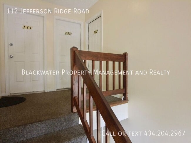 Foto del edificio - 112 Jefferson Ridge Rd