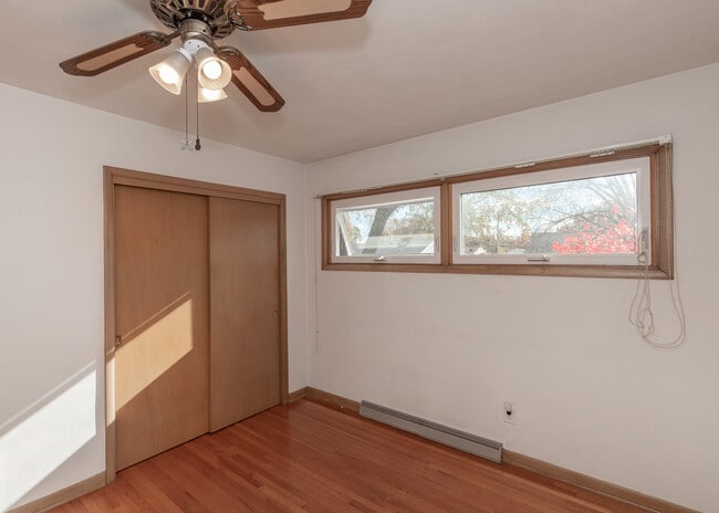 Building Photo - 3243 38th Ave