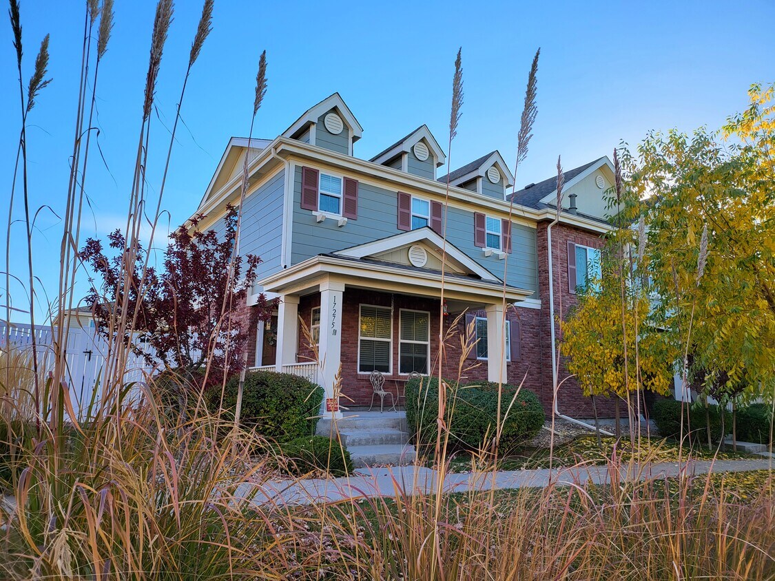 Foto principal - 17275 E Arizona Dr