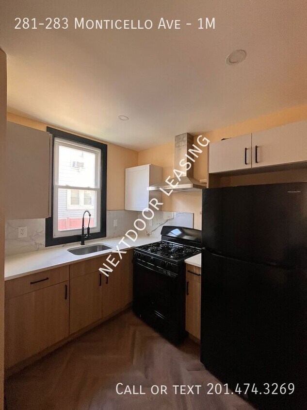 Foto principal - 281-283 Monticello Ave-1M