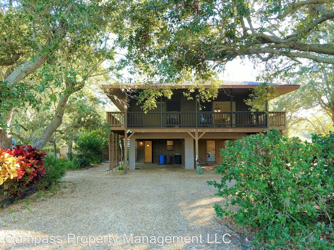 Primary Photo - 3 br, 3 bath House - 1931 Scenic Drive