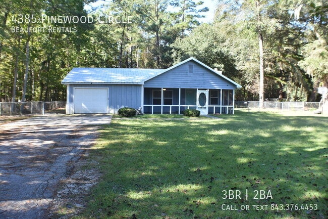 Building Photo - 4385 Pinewood Cir