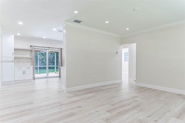 Building Photo - 11527 SW 81st Rd