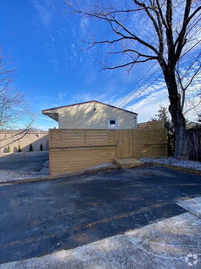 Ensor Park Student Apartments for Rent Cookeville, TN 3 Rentals