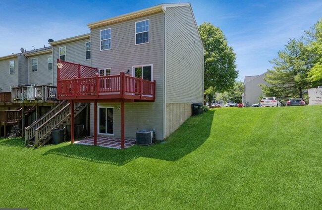 Foto del edificio - 3472 Barkley Woods Rd