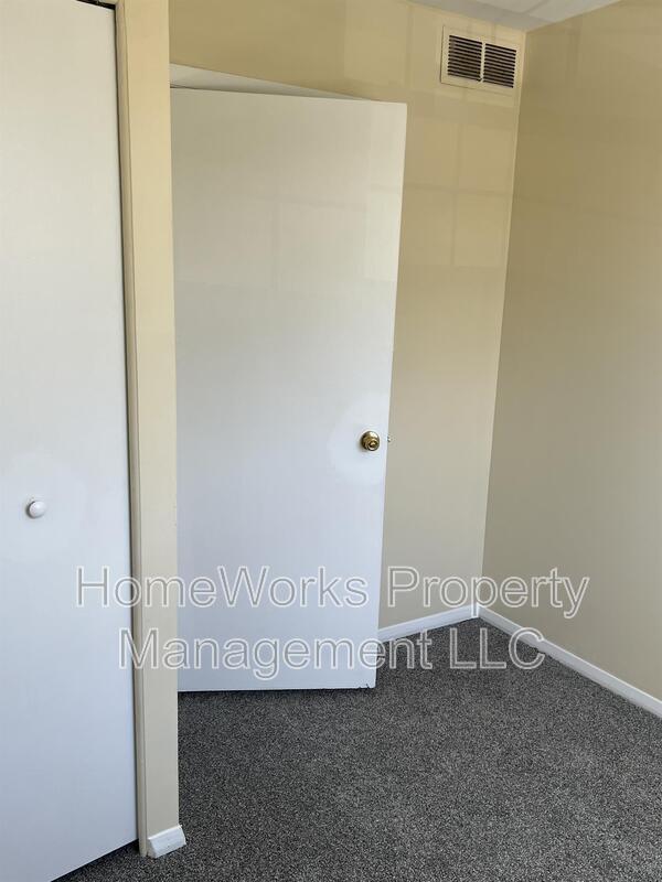 Foto del edificio - 462 Norvelle Ct