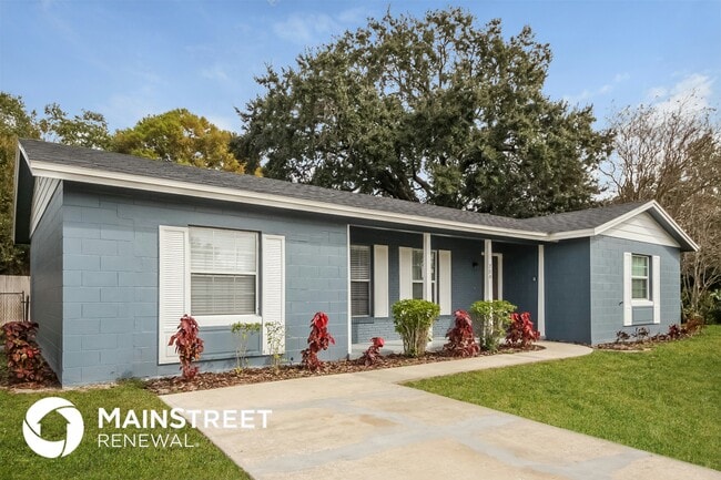 Foto del edificio - 704 Gregory Dr