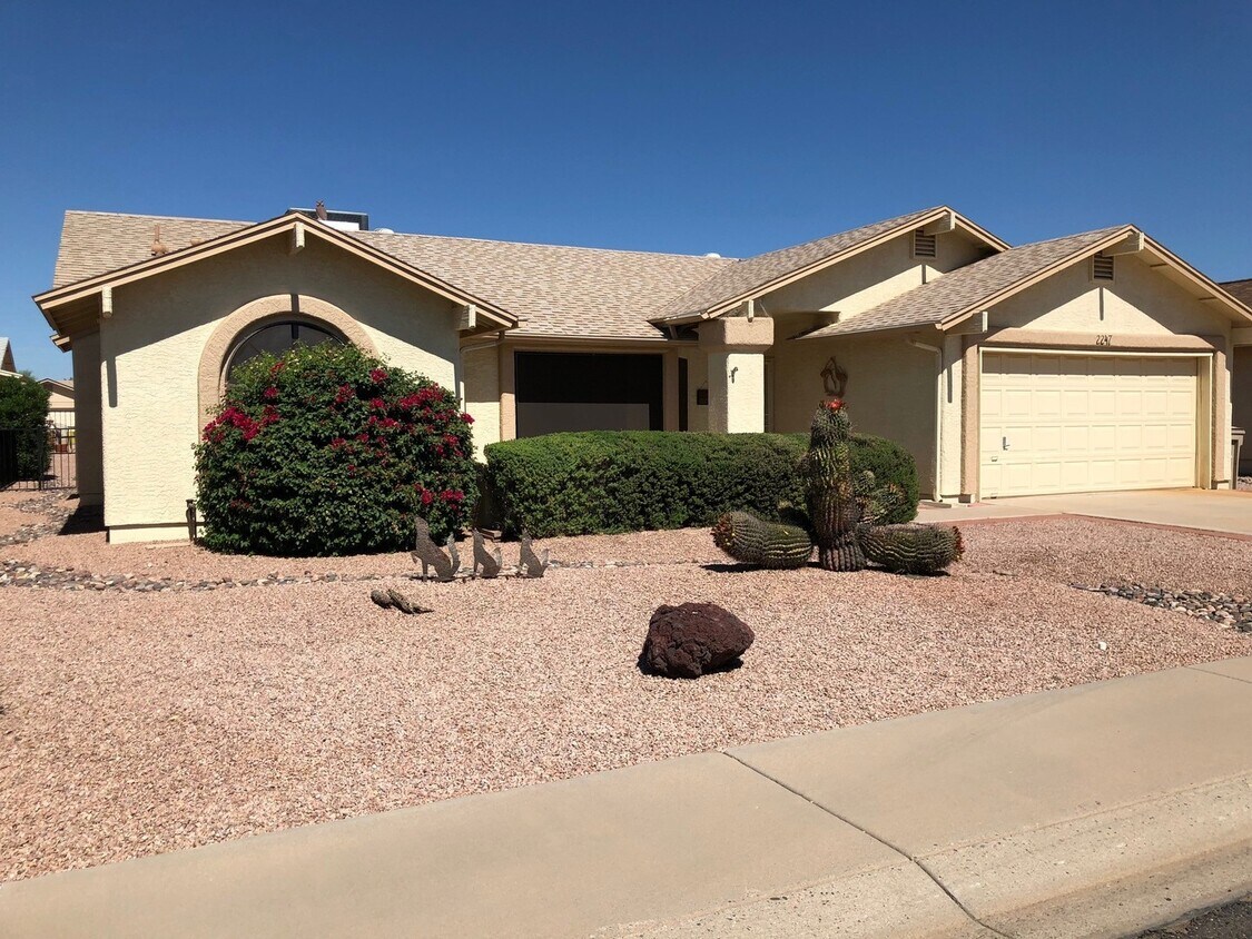 Lovely Home in 45+ Active Adult Community of Leisure World. Available April through October 2026! - Lovely Home in 45+ Active Adult Community of Leisure World. Available April through October 2026!