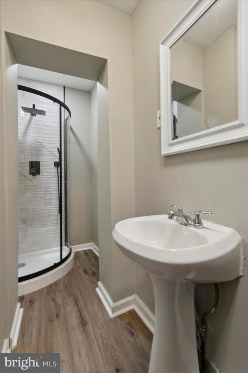 Foto del edificio - 1615 E Eyre St