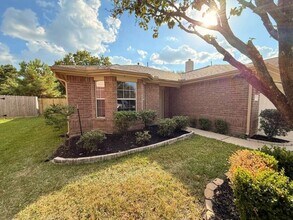 Building Photo - 9307 Castlegap Dr