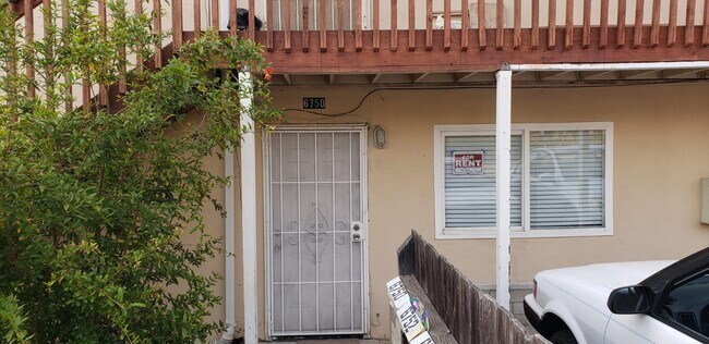 Building Photo - 6750 Kelly St