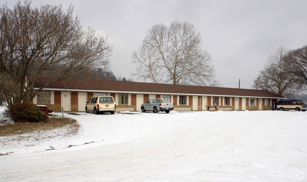 228 Pike St, Marietta, OH 45750 Apartments in Marietta, OH