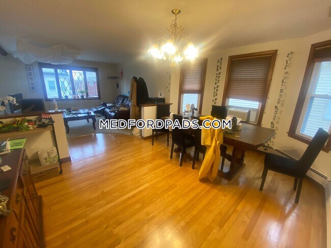 Foto del edificio - 22 Stoughton St